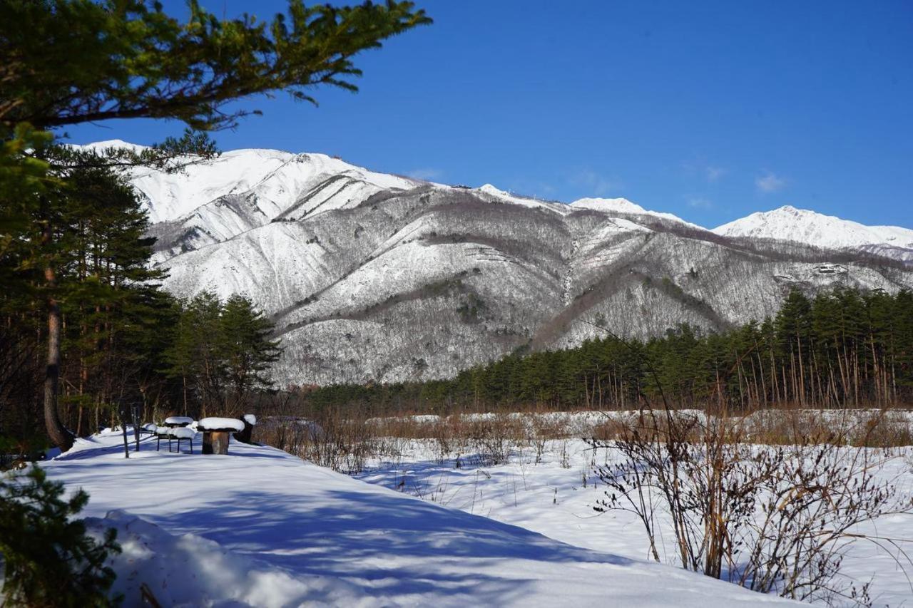 Riverside Loghouse * Hakuba